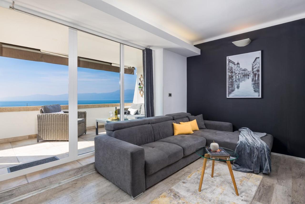 Lux Apartment Sky View Rijeka Ngoại thất bức ảnh