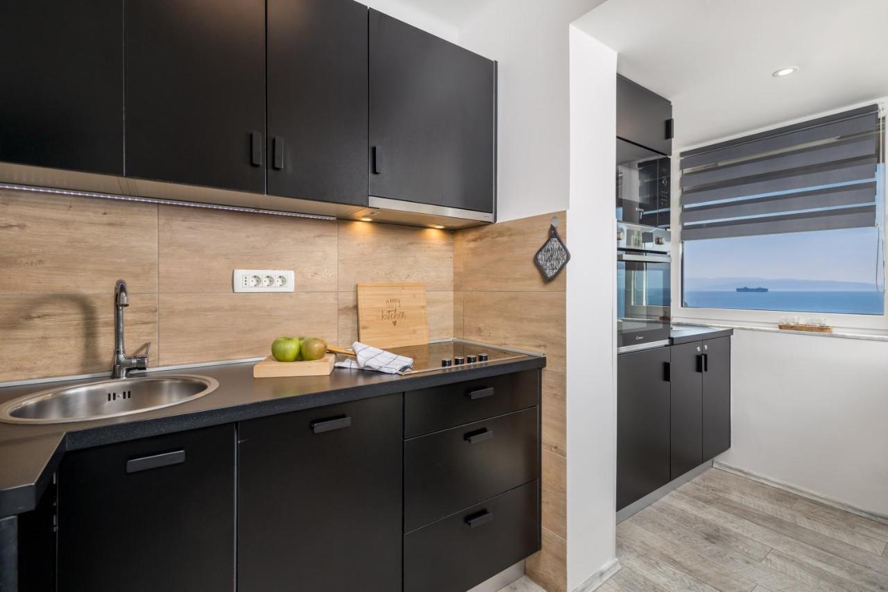 Lux Apartment Sky View Rijeka Ngoại thất bức ảnh